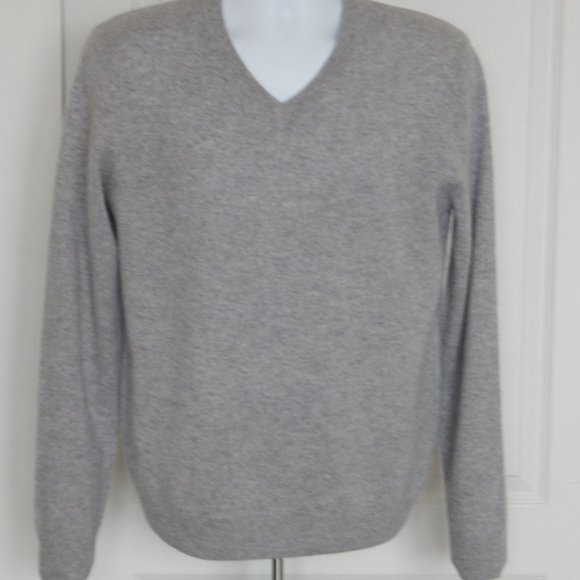 NWT Men’s PAOLO MONDO Luxury 2-PLY Cashmere V-NECK Knit Light Gray Sweater SMALL - Picture 1 of 7
